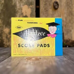 Vintage 1956 Yahtzee from the E.S. Lowe Company Replacement Score Sheets B11